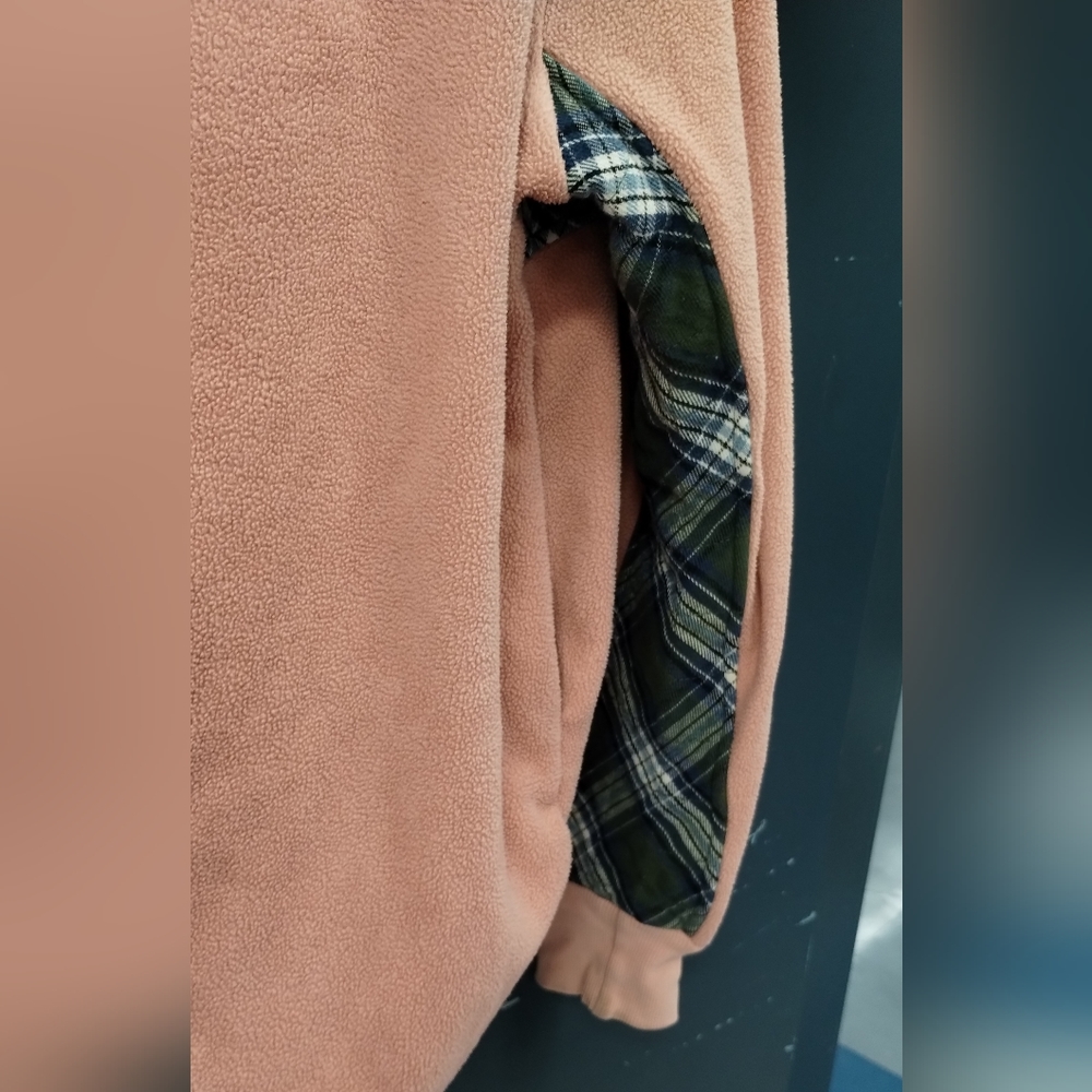 Entro Peach Fleece Pullover Sweater with Green Plaid Accents Cabincore Size M - Picture 5 of 16